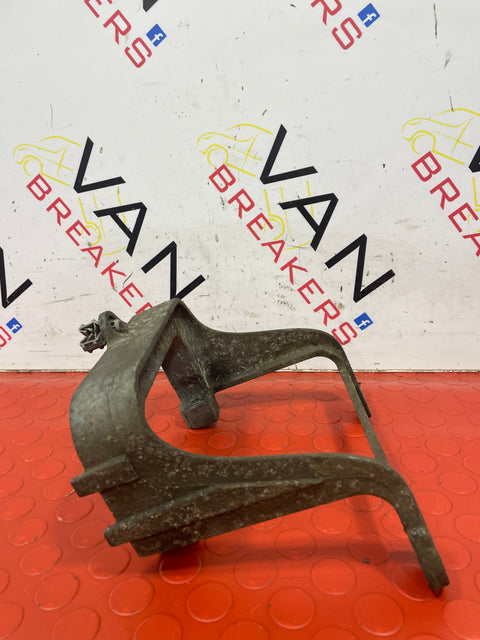 Renault Master/Vauxhall Movano/Nissan Nv400 2.3 GEARBOX MOUNT 2010-2020 P/N 112225095R