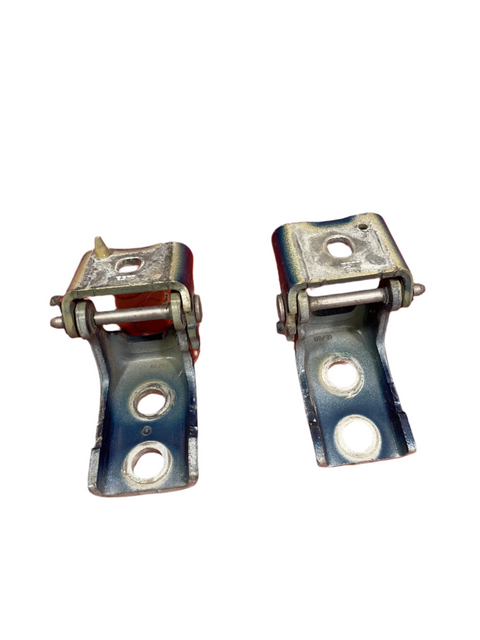 Citroen Berlingo/Peugeot Partner/Vauxhall Combo/Toyota Proace City PAIR OF FRONT DOOR HINGES Driver's Side Blue 2019-2024 P/N 1606475180