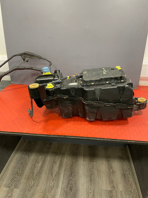 Citroen Berlingo/Peugeot Partner ADBLUE TANK w/ FILLER HOSE 1.6 2016-2018 P/N 9818531680