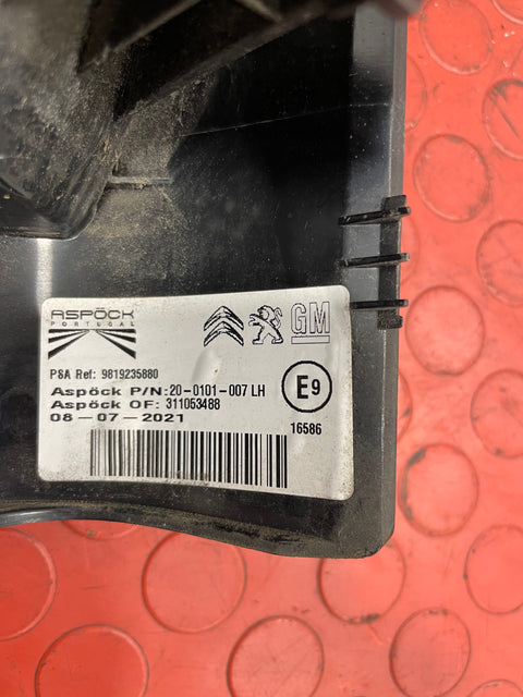 Citroen Berlingo/Peugeot Partner/Vauxhall Combo/Toyota Proace City TAILLIGHT ASSEMBLY Passenger's Side 2019-2024 P/N 9819235880 - 4