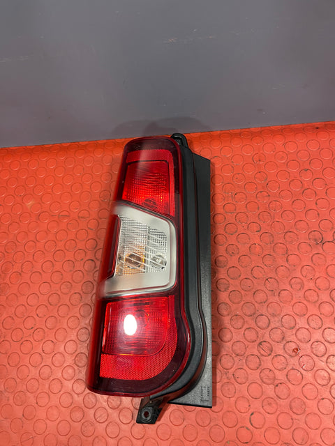 Citroen Berlingo/Peugeot Partner/Vauxhall Combo/Toyota Proace City TAILLIGHT ASSEMBLY Passenger's Side 2019-2024 P/N 9819235880 - 4