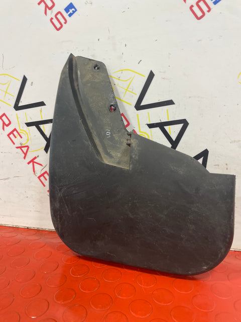 Ford Transit Custom REAR MUDFLAP PASSENGER SIDE LEFT 2013-2018  P/N BK2128371ACW