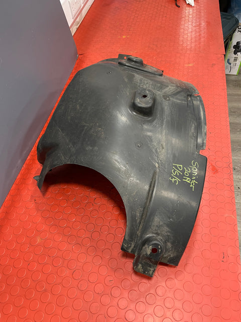 Mercedes Sprinter FRONT WHEEL ARCH Passenger's Side N/S 2019 RWD/AWD P/N A9106840200