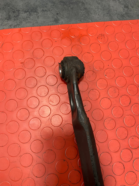 Renault Trafic/Vauxhall Vivaro REAR STABILIZER BAR 2014-2019 P/N 551304056R / 93868591