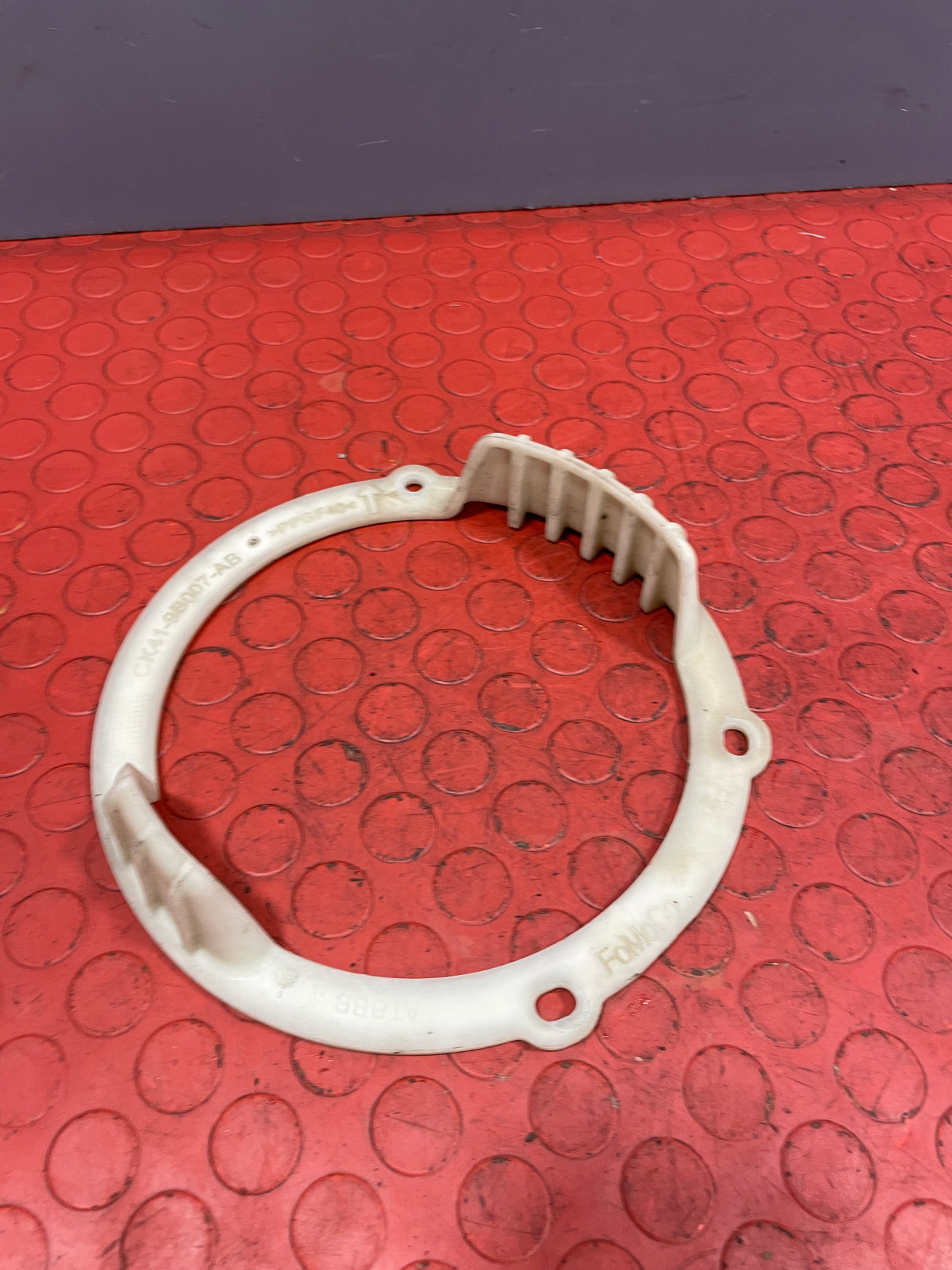 Ford Transit Minibus FUEL TANK SENDER UNIT LOCKING RING 2013-2018 2.2TDCI P/N CK419B007AB - 1