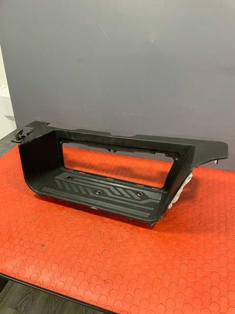 Ford Transit Custom FRONT DRIVER'S SIDE DOOR STEP (Busted Mounting Pin) 2019-2023 P/N BK21V13200AHW - 1 / KK31V13200ADW