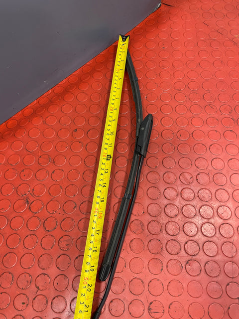 Peugeot Expert/Citroen Dispatch/Vauxhall Vivaro/Toyota Proace/Fiat Scudo WINDSCREEN WIPER ARM Passenger's Side 2016-2023 P/N 9808465780 - 1