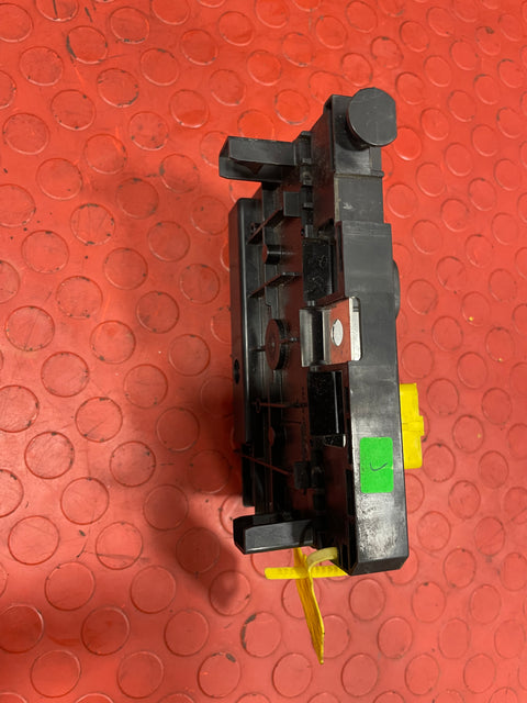 Peugeot/Citroen ENGINE FUSE BOX R04 1.6HDI   P/N 9807028780