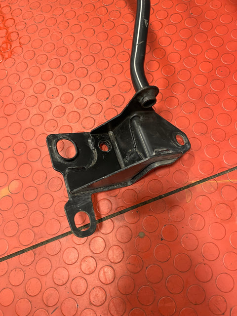 Renault Trafic RADIATOR BAR SUPPORT 2.0 2022 P/N 625305308R