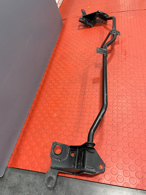 Renault Trafic RADIATOR BAR SUPPORT 2.0 2022 P/N 625305308R