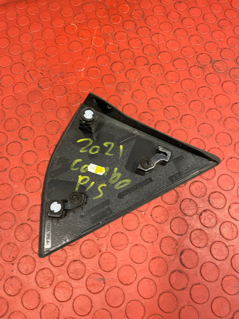 Citroen Berlingo/Peugeot Partner/Vauxhall Combo/Toyota Proace City WING TRIM Passenger's Side 2019-2024 P/N 9817691477