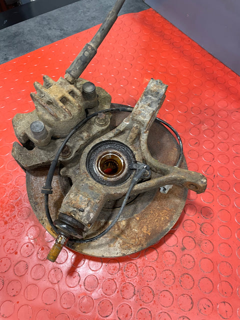 Citroen Berlingo/Peugeot Partner FRONT WHEEL HUB W/ BRAKE CALIPER Driver's Side 2008-2018 P/N 9670614080 - 3