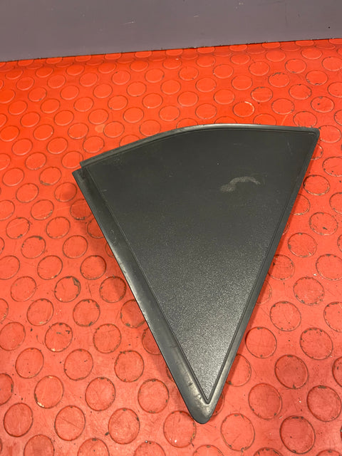 Citroen Berlingo/Peugeot Partner/Vauxhall Combo/Toyota Proace City WING TRIM Passenger's Side 2019-2024 P/N 9817691477