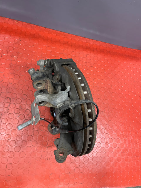 Citroen Berlingo/Peugeot Partner/Vauxhall Combo/Toyota Proace City FRONT WHEEL HUB & BRAKE SET W/ ABS SENSOR Driver's Side 2019-2024 R/N 9825606280 / 9810728280