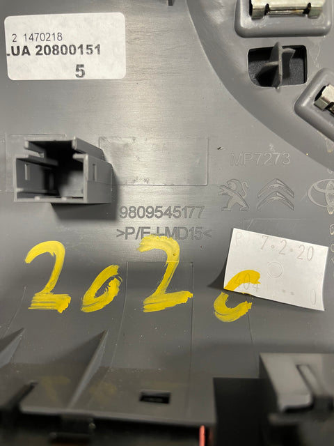 Peugeot Expert/Citroen Dispatch/Vauxhall Vivaro/Toyota Proace DASHBOARD TRIM LIGHT CONTROL SYSTEMS 2016-2024 P/N 9809545177 - 1