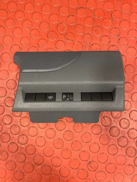 Peugeot Expert/Citroen Dispatch/Vauxhall Vivaro/Toyota Proace DASHBOARD TRIM LIGHT CONTROL SYSTEMS 2016-2024 P/N 9809545177 - 1