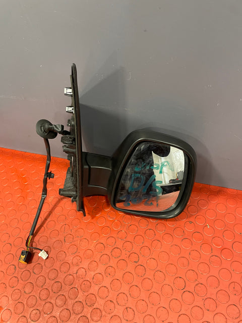Vauxhall Vivaro/Citroen Dispatch/Peugeot Expert/Toyota Proace/Fiat Scudo WING MIRROR Driver's Side 2016-2024 P/N 98155882XT - 2