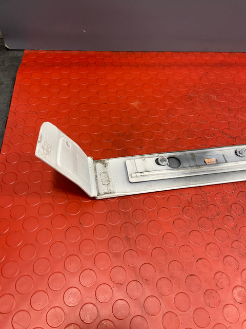 Citroen Dispatch/ Peugeot Expert/Vauxhall Vivaro/Toyota Proace SLIDING DOOR RAIL TRIM Passenger's Side (White) 2016-2024 P/N 9808384080 - 1