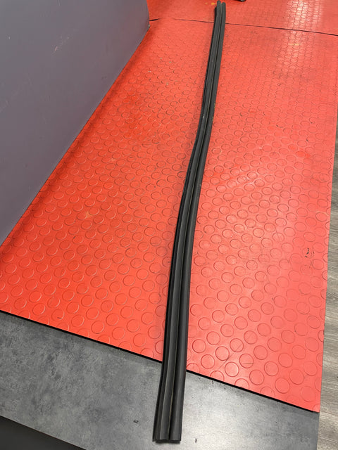 Citroen Berlingo/Peugeot Partner FRONT AIR INTAKE GRILL RUBBER SEAL 2008 >on P/N 9816782280