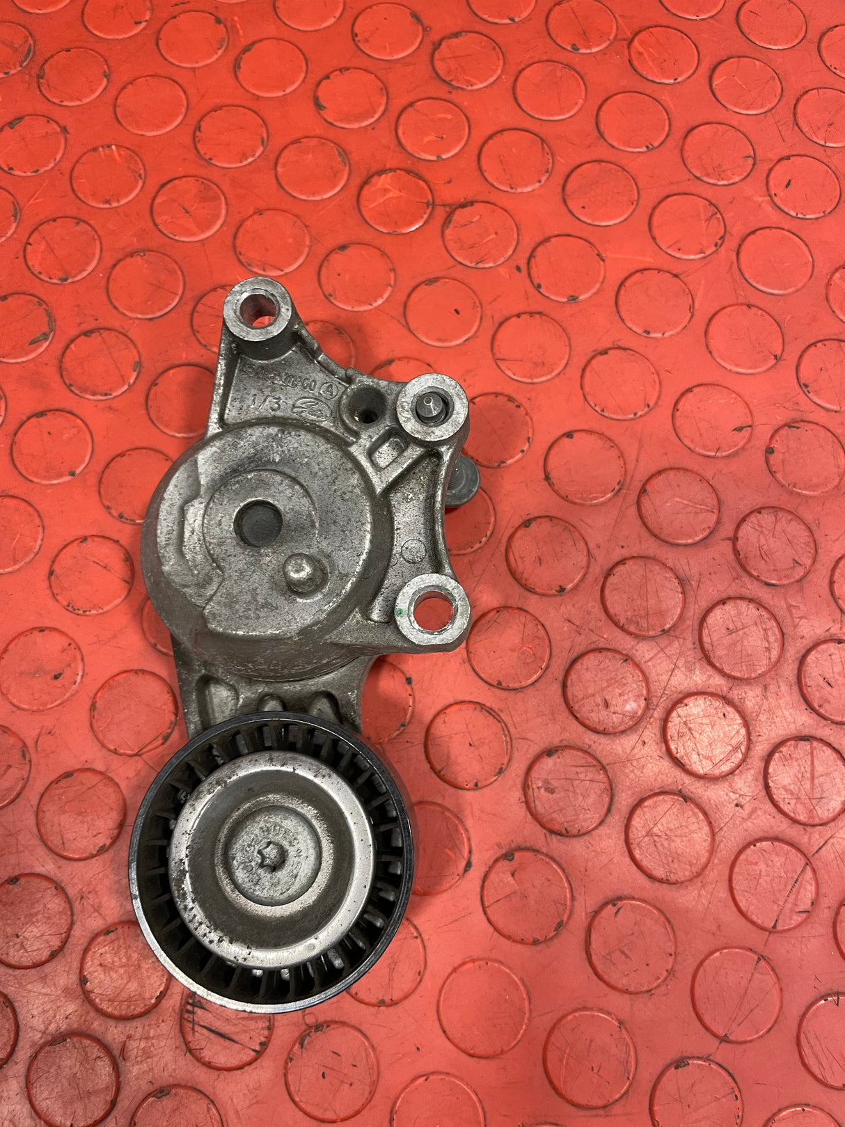 Citroen Berlingo/Peugeot Partner AUX DRIVE BELT TENSIONER 2008-2016 P/N 9803757580