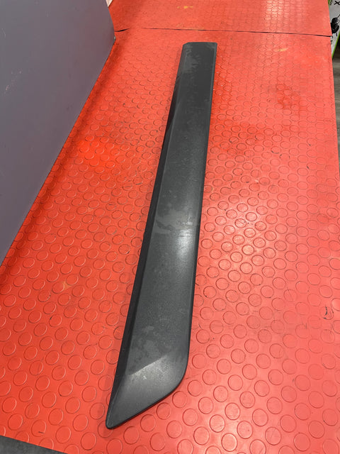 Ford Transit Custom DRIVER'S SIDE SLIDING DOOR MOULDING TRIM  2013-2016 P/N BK2129076ABW - 2