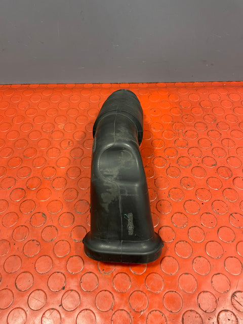 Ford Transit Custom AIR INTAKE PIPE 2.2 2013-2016 P/N BK219A675CE