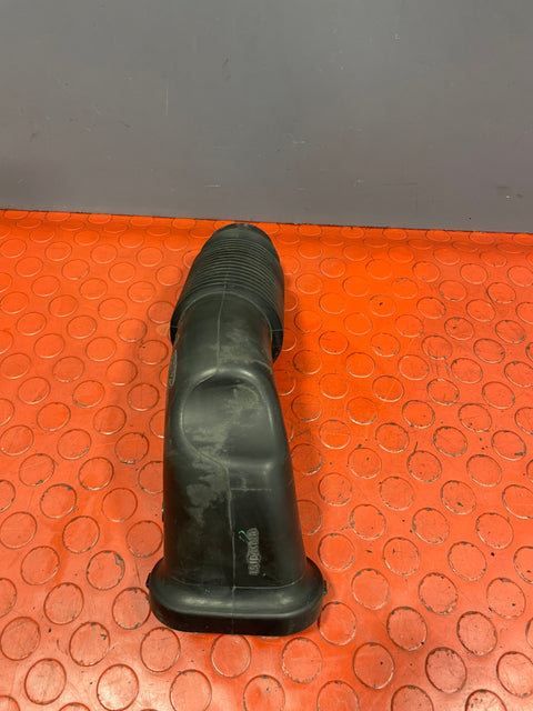 Ford Transit Custom AIR INTAKE PIPE 2.2 2013-2016 P/N BK219A675CE