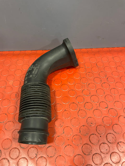 Ford Transit Custom AIR INTAKE PIPE 2.2 2013-2016 P/N BK219A675CE