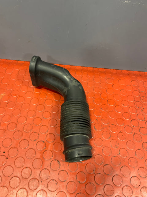 Ford Transit Custom AIR INTAKE PIPE 2.2 2013-2016 P/N BK219A675CE