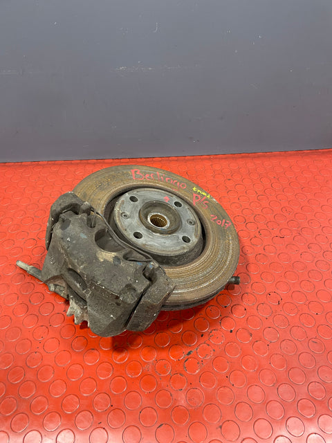 Citroen Berlingo/Peugeot Partner FRONT WHEEL HUB & BRAKE CALIPER Passenger's Side 2008-2018 P/N 9670613980 / 9813759680