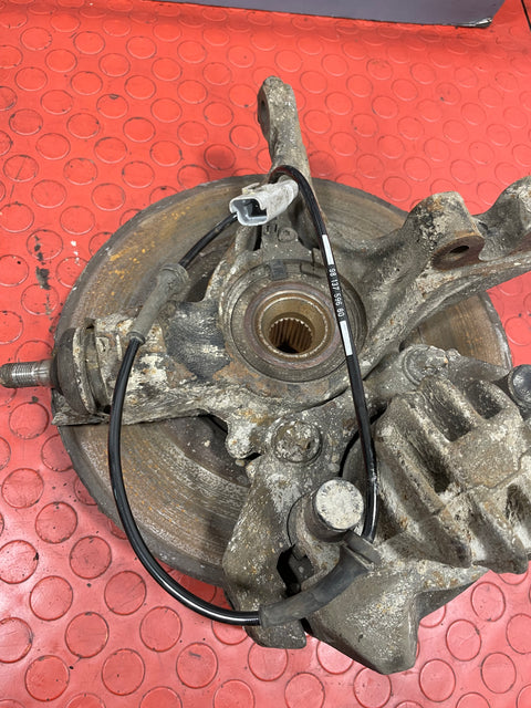 Citroen Berlingo/Peugeot Partner FRONT WHEEL HUB & BRAKE CALIPER Passenger's Side 2008-2018 P/N 9670613980 / 9813759680