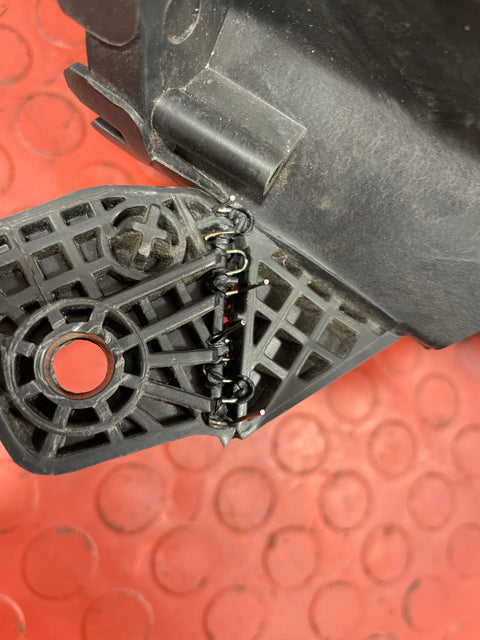 Vauxhall Vivaro/Citroen Dispatch/Peugeot Expert/Toyota Proace/Fiat Scudo HEADLIGHT ASSEMBLY Passenger's Side (w/ Repair Please See Photos) 2016-2024 P/N 9808567980 - 1