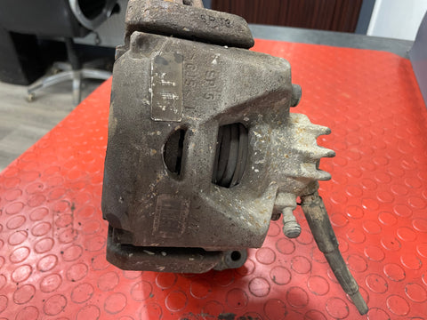 Citroen Berlingo/Peugeot Partner FRONT WHEEL HUB & BRAKE CALIPER Passenger's Side 2008-2018 P/N 9670613980 / 9813759680