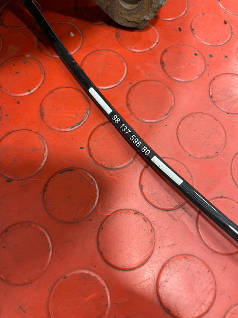 Citroen Berlingo/Peugeot Partner FRONT WHEEL HUB & BRAKE CALIPER Driver's Side 2008-2018 P/N 9670614080 / 9813759680