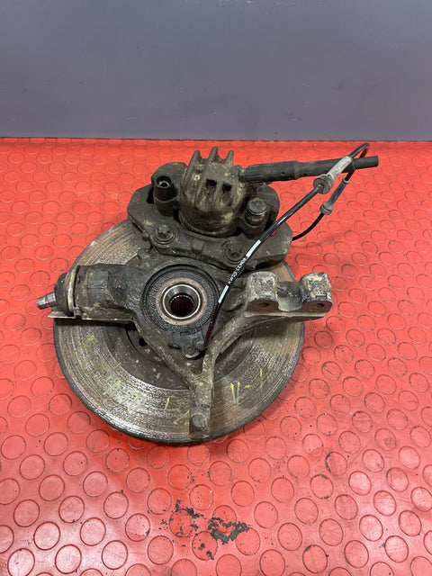 Citroen Berlingo/Peugeot Partner FRONT WHEEL HUB & BRAKE CALIPER Driver's Side 2008-2018 P/N 9670614080 / 9813759680