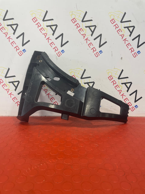 Ford Transit FRONT BUMPER BRACKET DRIVERS SIDE RIGHT  2013-2018  BK3117D959AE