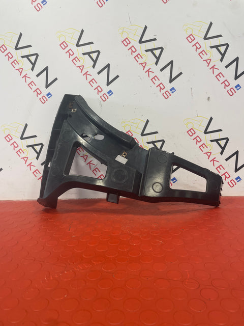 Ford Transit FRONT BUMPER BRACKET DRIVERS SIDE RIGHT  2013-2018  BK3117D959AE