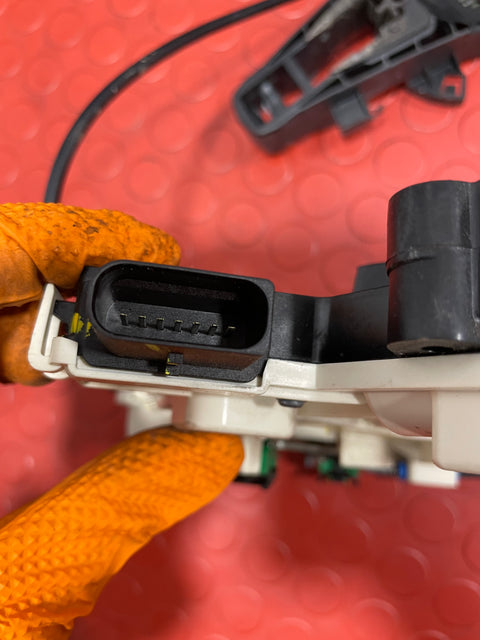 Citroen Dispatch/Peugeot Expert/Toyota Proace/Fiat Scudo REAR PASSENGER DOOR LOCKING MECHANISM 2016-2024 P/N 9808582780