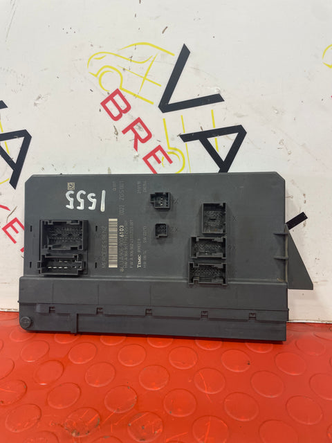 Mercedes-Benz Sprinter CONTROL UNIT FUSE BOX 2013-2018   P/N A9069006103