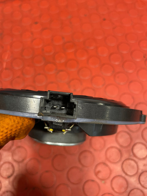 Citroen Dispatch/Peugeot Expert/Vauxhall Vivaro/Toyota Proace/Fiat Scudo FRONT DOOR SPEAKER Passenger's Side Front P/N 9809320180