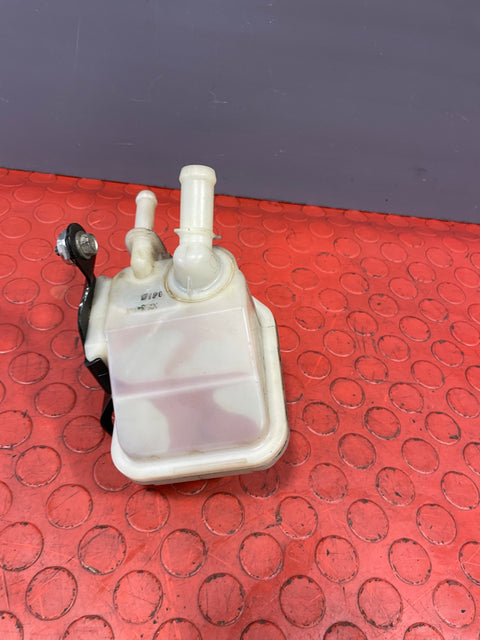 Toyota Hilux Invincible POWER STEERING FLUID RESERVOIR 2017 P/N 443600K050