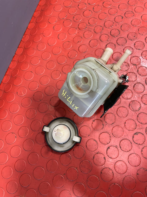 Toyota Hilux Invincible POWER STEERING FLUID RESERVOIR 2017 P/N 443600K050