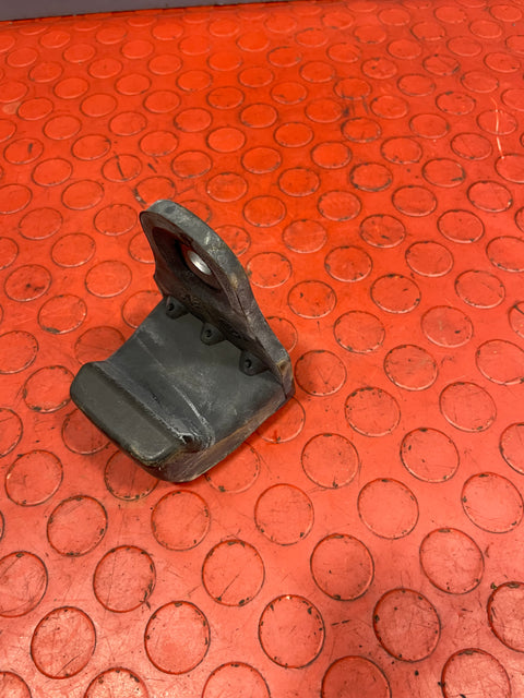 Vauxhall Vivaro/Citroen Dispatch/Peugeot Expert/Toyota Proace/Fiat Scudo SLIDING DOOR RAIL GUIDE BUFFER Passenger's Side 2016-2024 P/N 9811558680