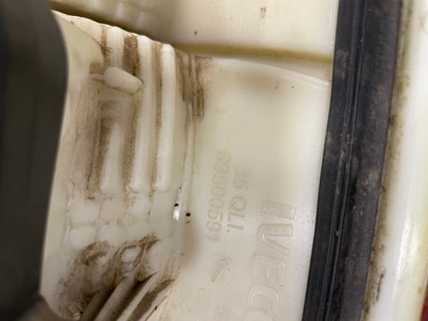 Saic Iveco Daily TAILLIGHT ASSEMBLY (with Hairline Crack) Passenger's Side 2006-2014 P/N 69500591