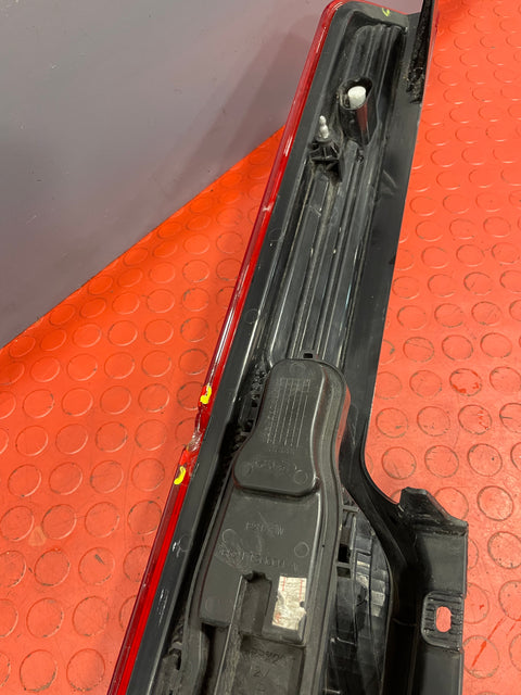 Ford Transit Custom TAILLIGHT ASSEMBLY Driver's Side (Small Scrape) 2016-2023 P/N BK2113404AJ - 5
