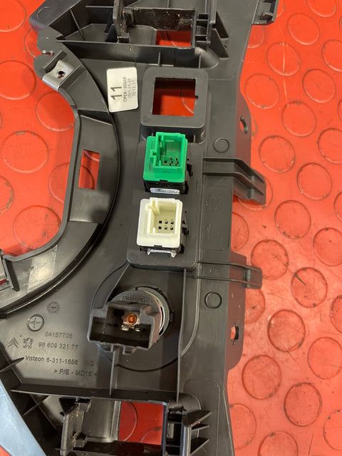 Citroen Berlingo/Peugeot Partner CENTRAL LOCKING SWITCH PANEL 2011-2018 P/N 9680932177 - 1