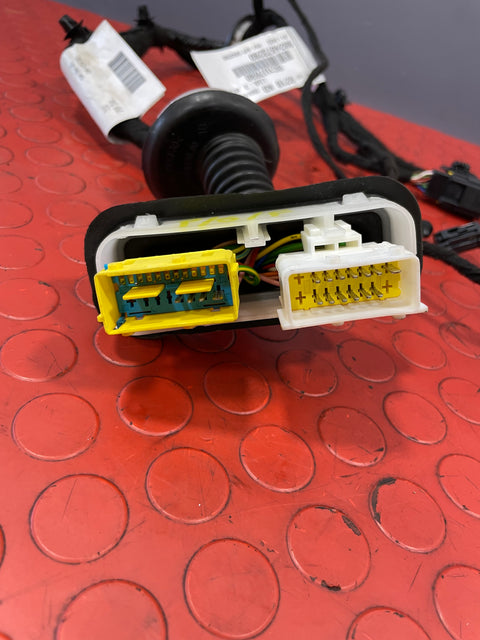 Vauxhall Vivaro/Citroen Dispatch/ Peugeot Expert/Toyota Proace DOOR WIRING LOOM/DOOR HARNESS Front Passenger's Side 2016-2024 P/N 9824873280