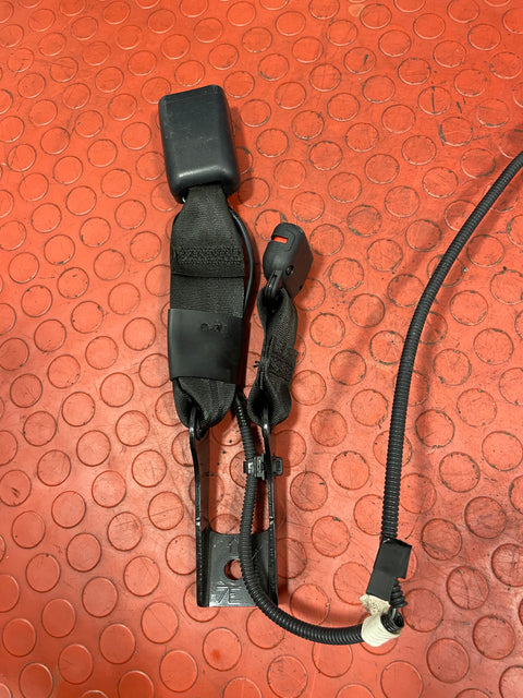 Toyota Hilux Invincible SAFETY SEAT BELT BUCKLE Back Seat 2016-2023 P/N 629926300A / 733900K250