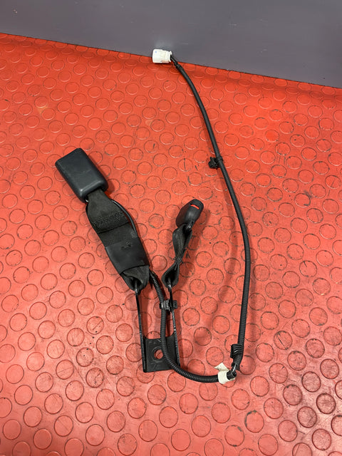 Toyota Hilux Invincible SAFETY SEAT BELT BUCKLE Back Seat 2016-2023 P/N 629926300A / 733900K250