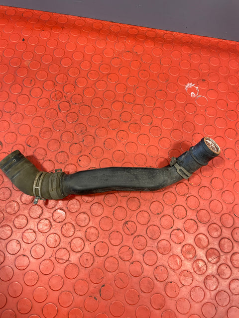 Ford Transit RADIATOR LOWER HOSE RUBBER & PLASTIC PIPE MK8 (Broken Screw Bracket) P/N GK218D033BD